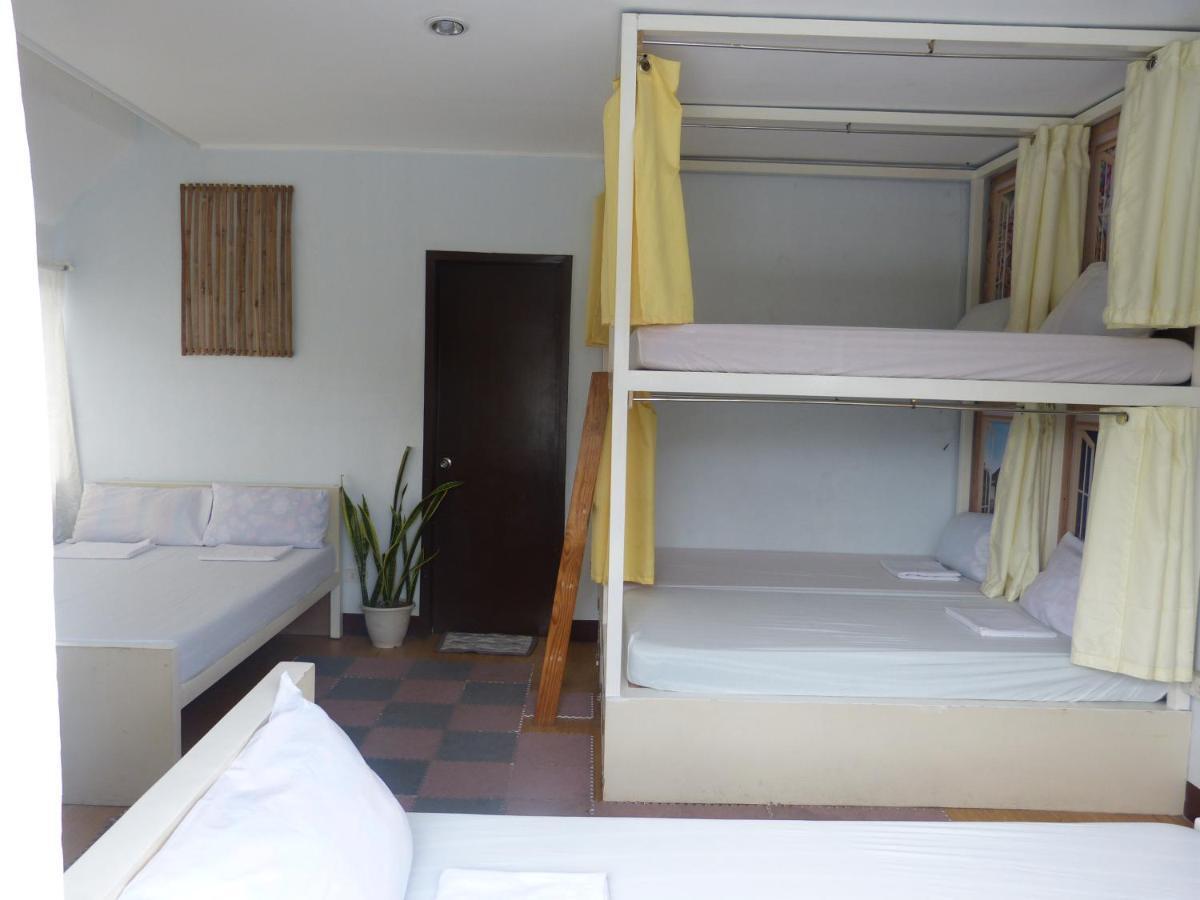 HIS Capsule Hostel Tacloban Exterior foto